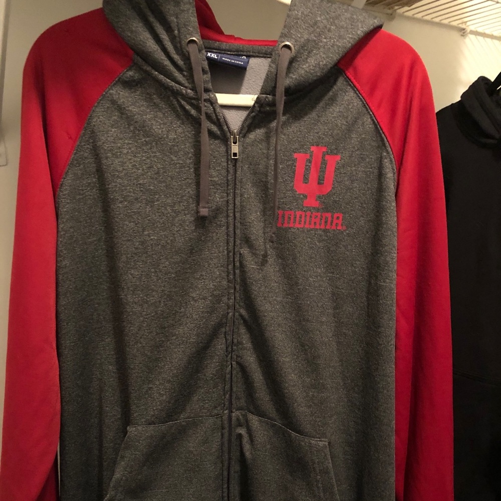 IU sweatshirt